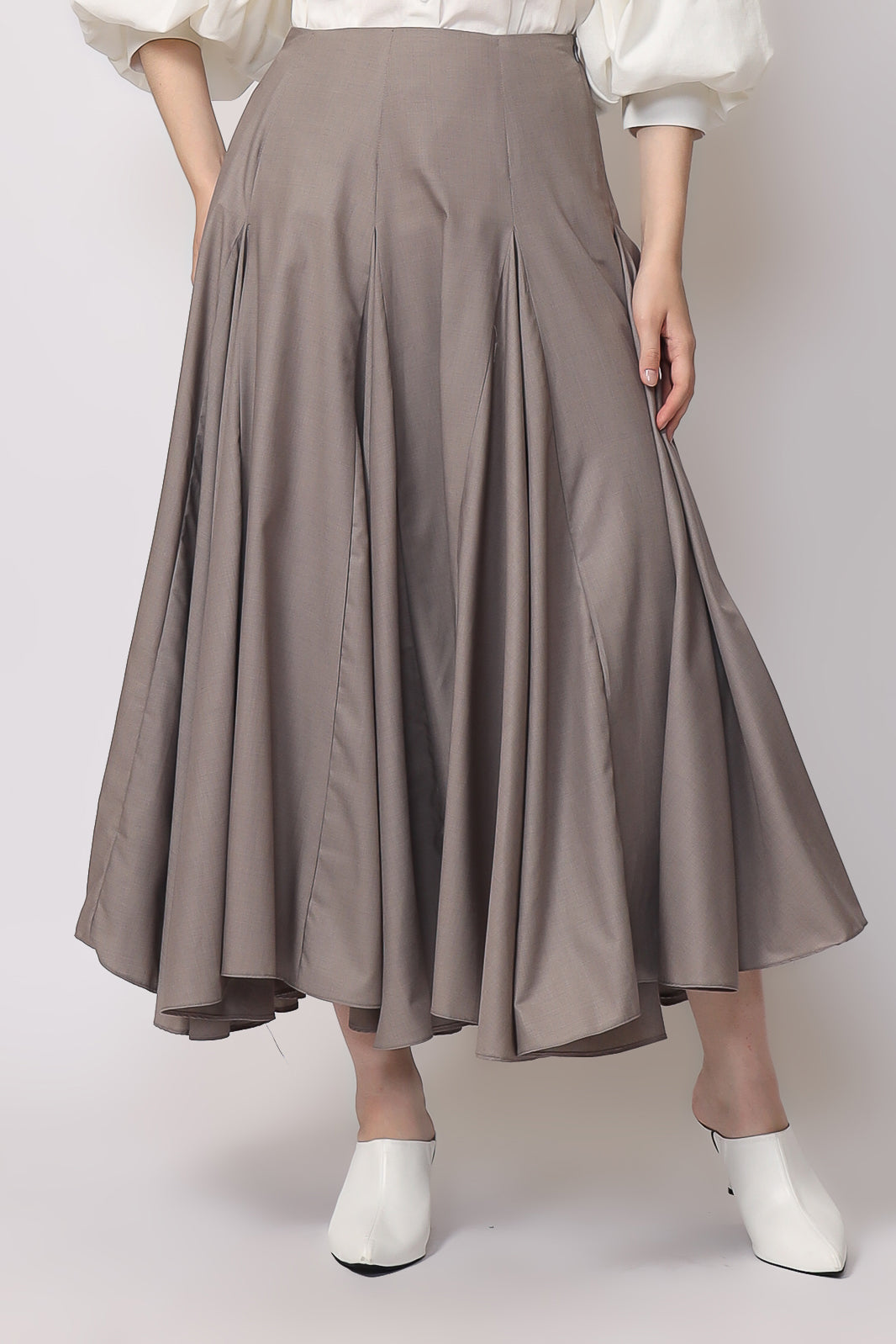 Nava Skirt in Grey