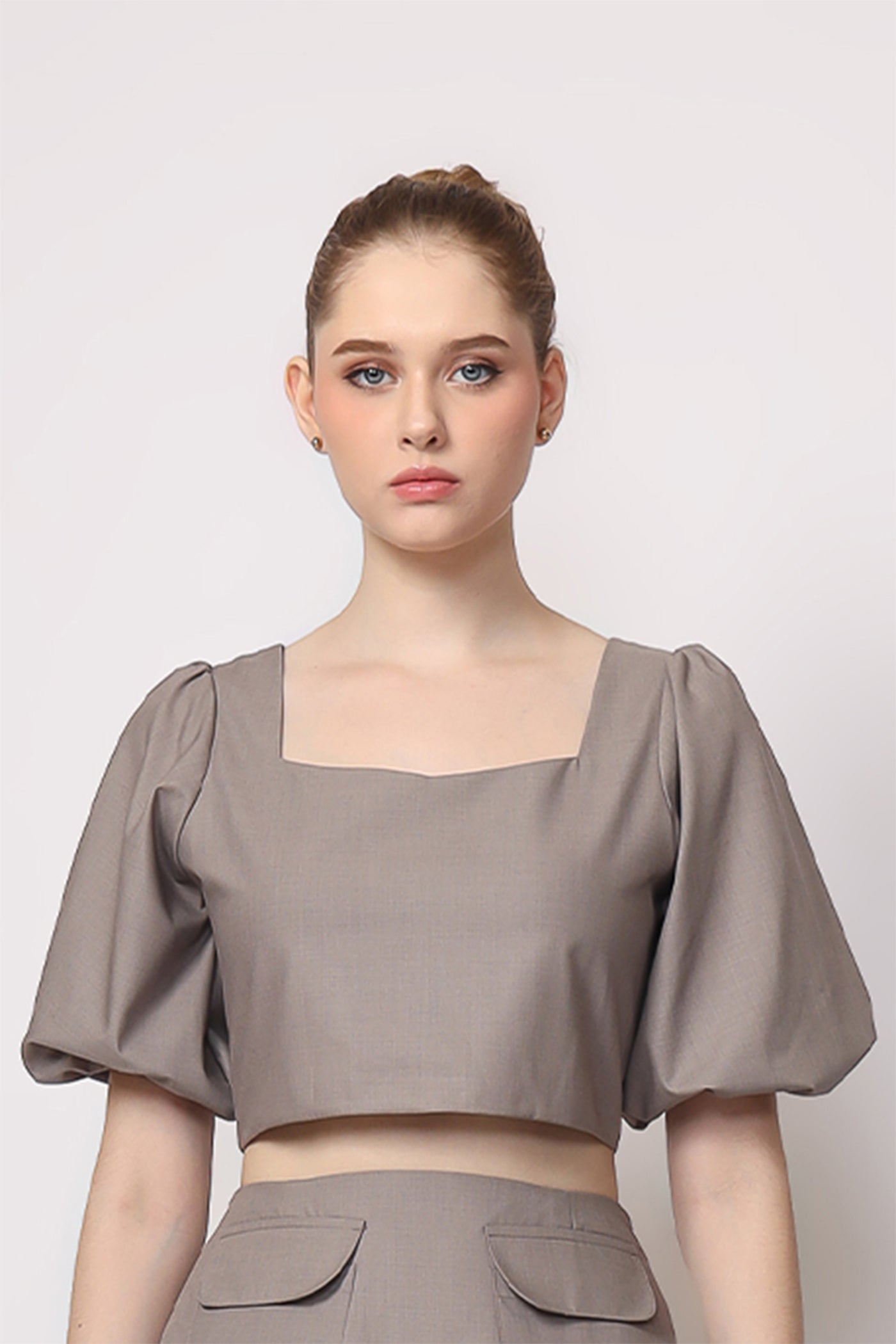 Nael Crop Top in Grey