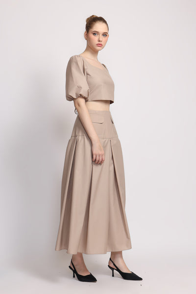 Nael Crop Top in Sand