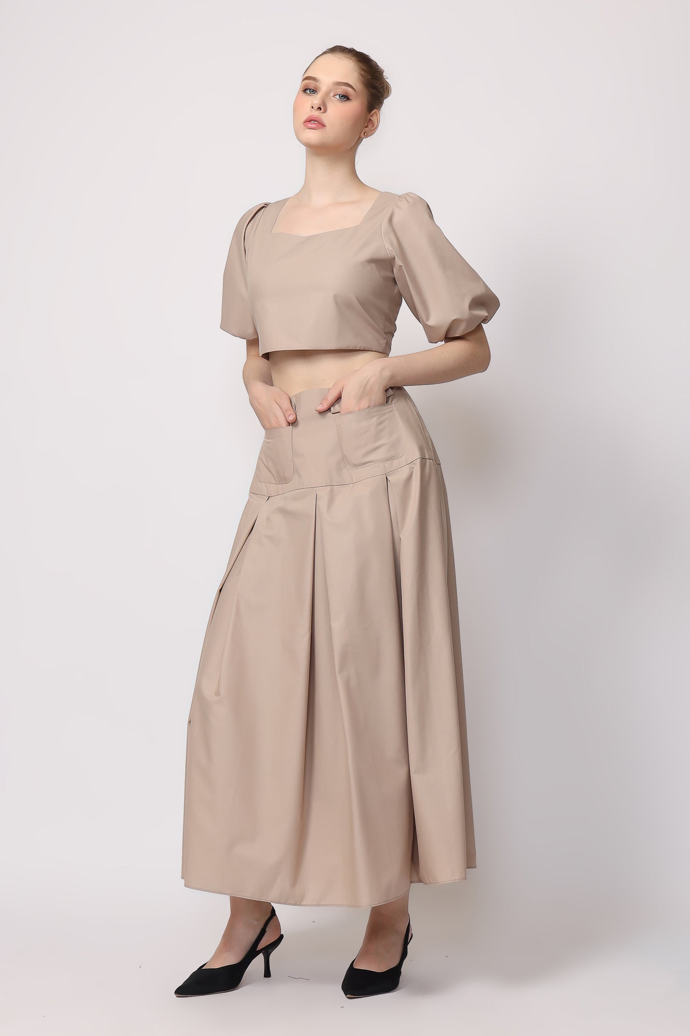 Noora Skirt in Sand