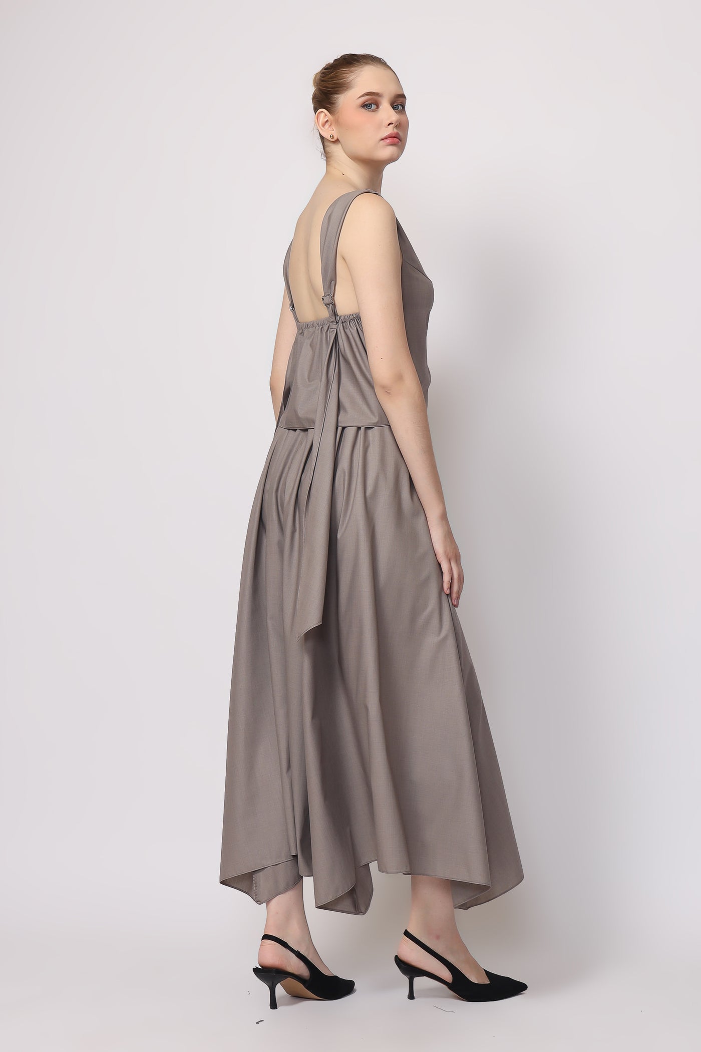 Linda Set in Grey