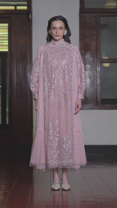 Lafaye Dress in Pink