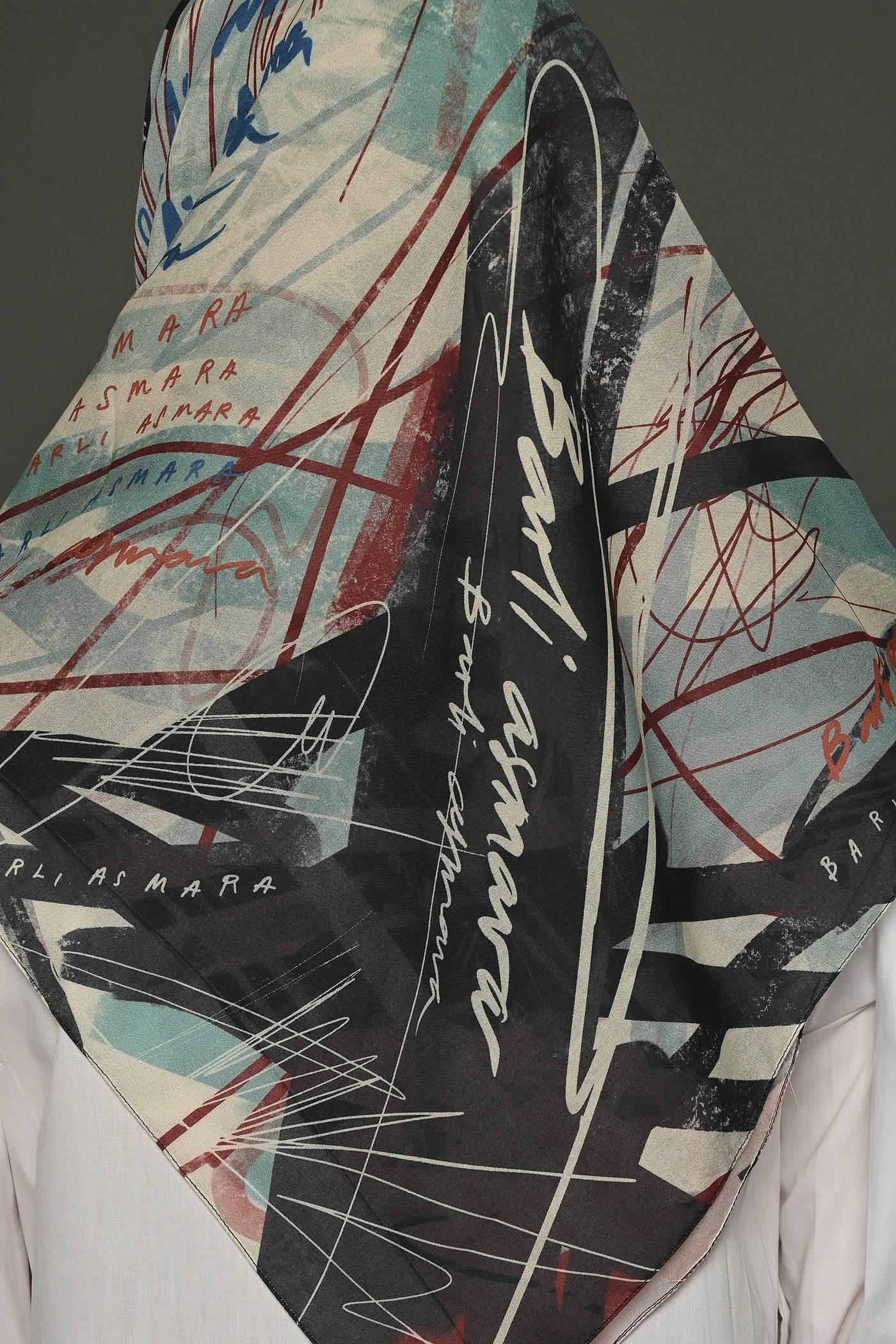 Grafitti Scarf in Mint